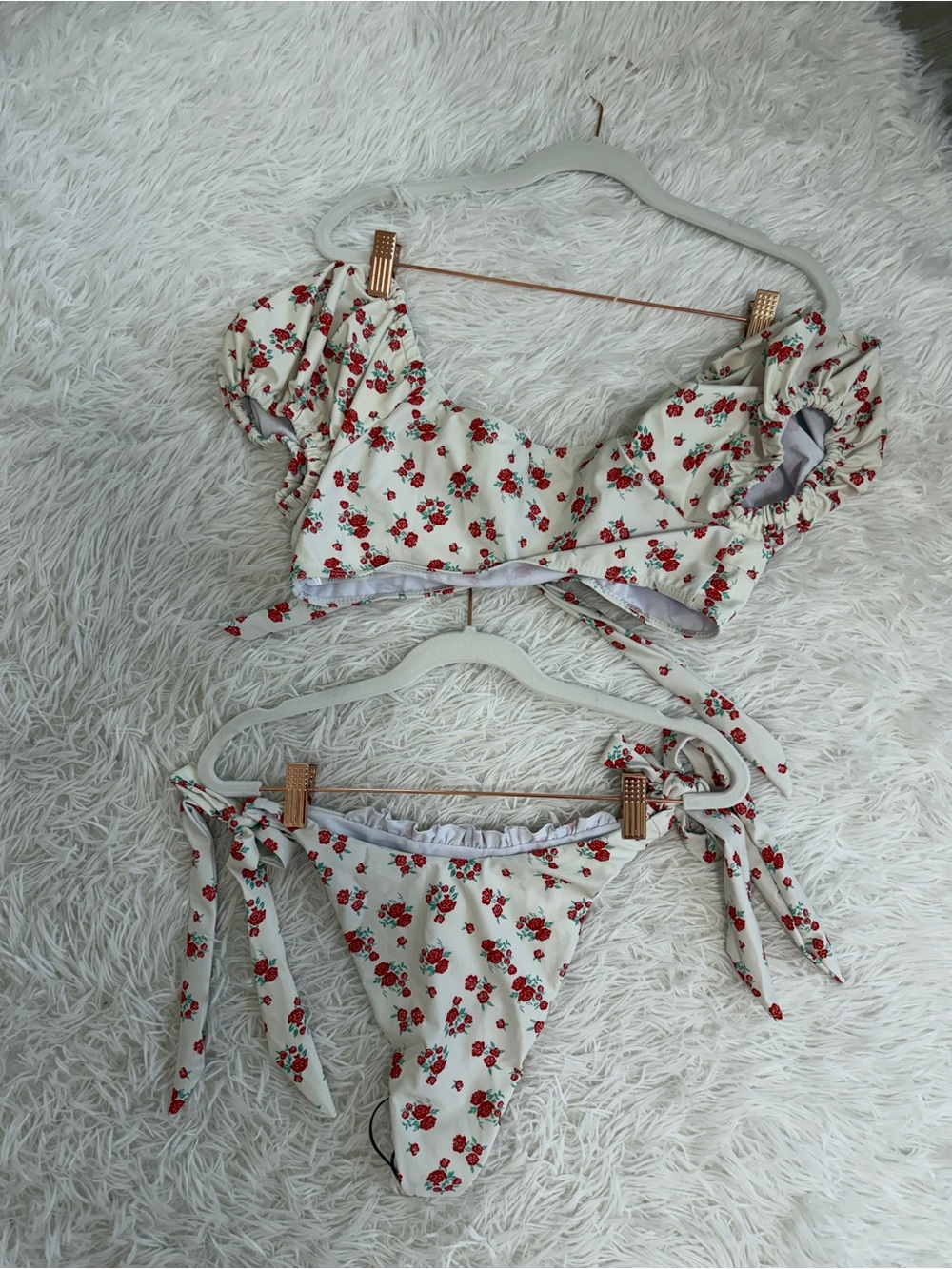 NWT Ditsy Floral Adjustable bikini -set - Picture 5 of 7